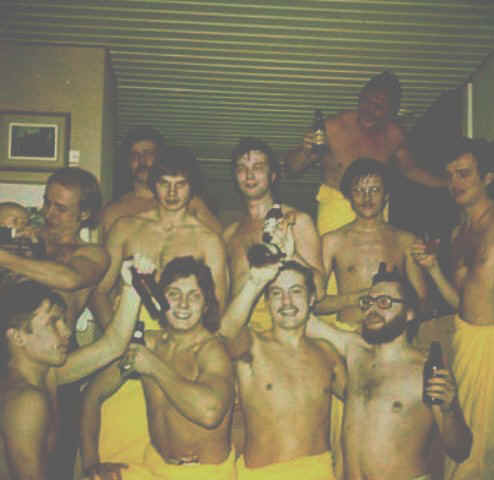 hojaa1.jpg (42001 bytes)