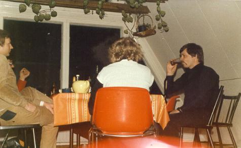 hojaa16.JPG (23231 bytes)