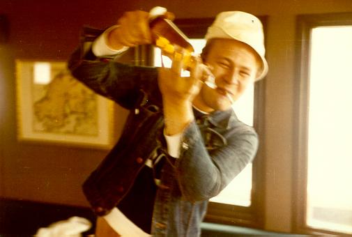 hojaa29.JPG (22210 bytes)