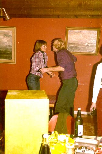 hojaa34.JPG (29103 bytes)