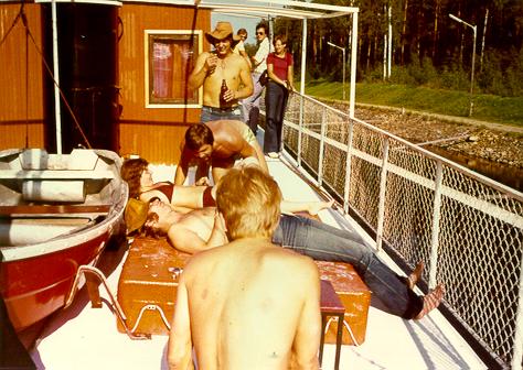 hojaa4.JPG (46381 bytes)