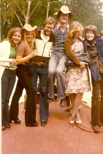 hojaa6.JPG (36401 bytes)